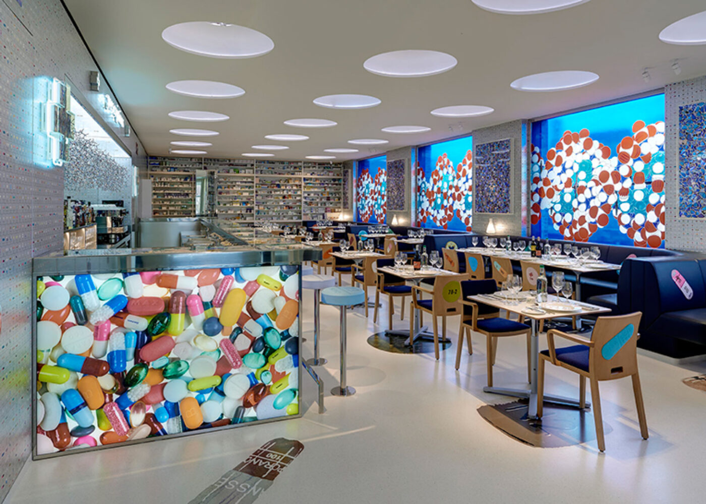 damien-hirst-mark-hix-pharmacy-2-restaurant-newport-street-gallery-london-designboom-03